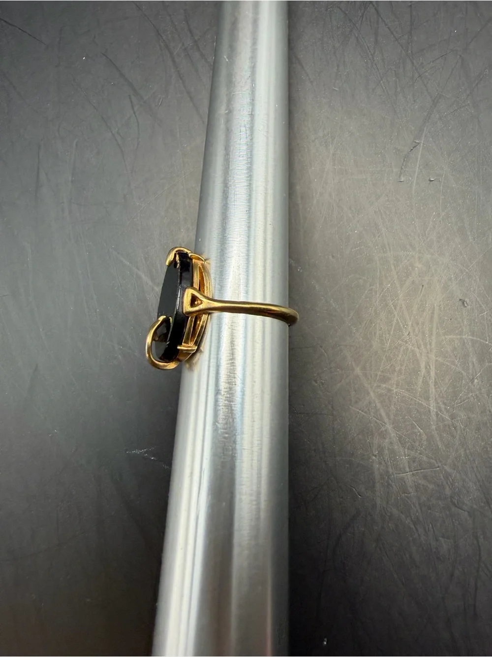 Vintage AVON Gold-Tone Black Onyx Marquise Ring size 7